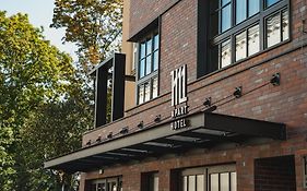 H11 Aparthotel